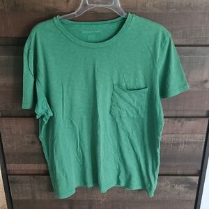 American Eagle Outfitters Green Short Sleeve Tee